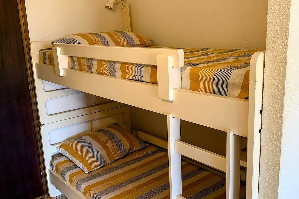 Appartement entier, Chez Aline - Appartement Rdc F2 en bord de mer in Prunete, Cervione