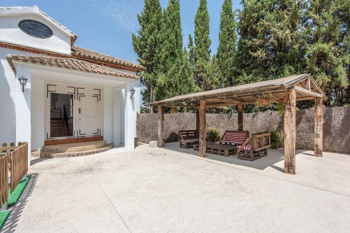 Maison rurale 'Cortijo El Marqués' avec vue montagne, Wi-Fi et climatisation in Villanueva de Algaidas, Province de Málaga