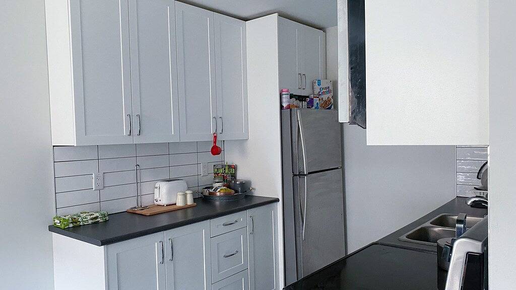 Apartment for 2 People in North York, Toronto