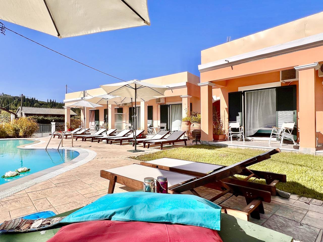 Villa Bougarini with private pool in Corfù
