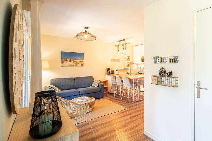 Gîte pour 6 personnes, avec piscine et balcon, adapté aux familles dans Moliets-Plage - 2