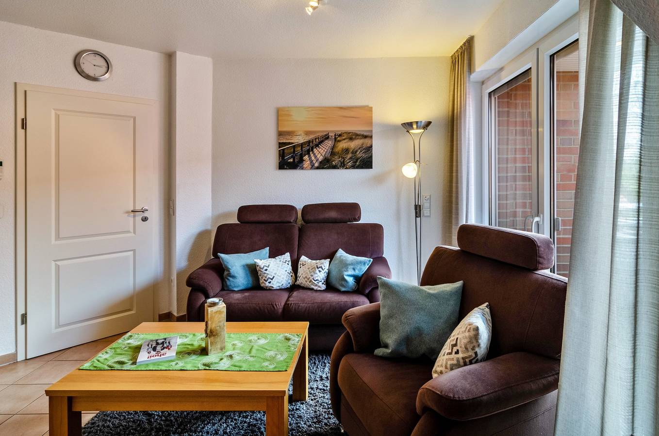 Entire apartment, Neue Sande Apartment with Private Garden, Balcony and Wi-Fi in Beach Norddeich, Norddeich