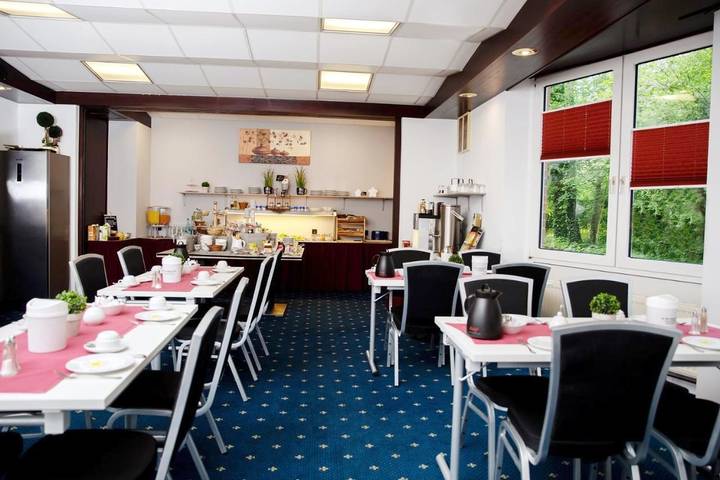 Hotel für 10 Personen, mit Terrasse und Sauna in Papenburg - 3