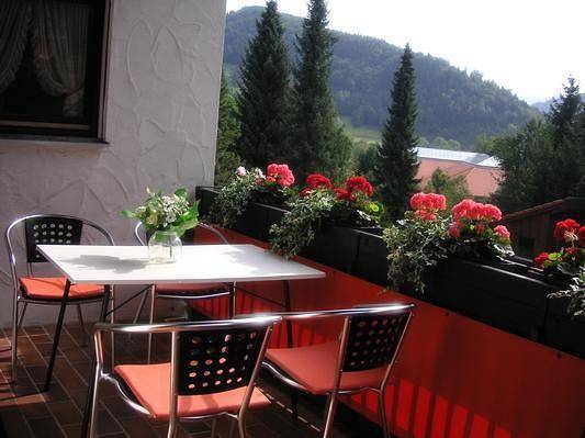 Ferienwohnung für 4 Personen, mit Garten und Balkon in Oberstaufen - 3