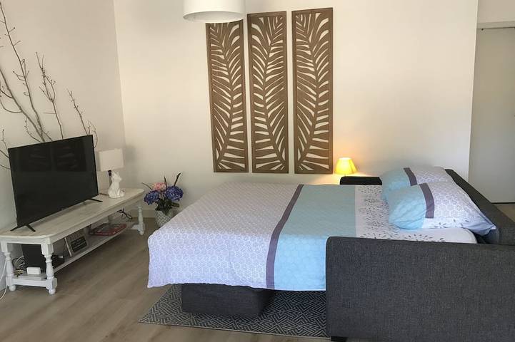 Gîte pour 4 personnes, avec terrasse et jardin à Saint-Médard-en-Jalles - 4