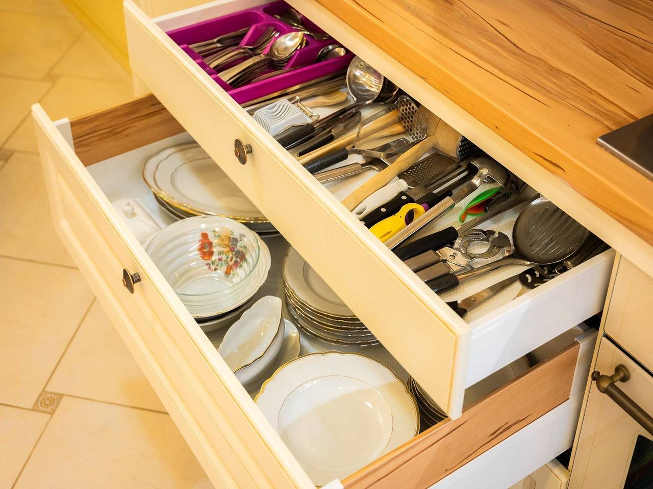 Secluded Escape Hilltop Villa with Hot-Tub - Two Bedroom Villa with Hot-Tub in Lower Sava