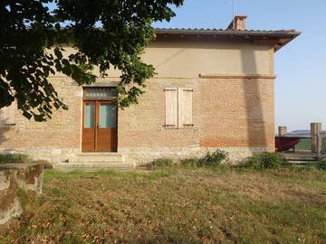 Gîte pour 10 personnes, avec jardin et terrasse, animaux acceptés à Caussade