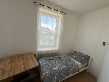 Cottage pour 2 personnes, avec jardin ainsi que balcon et vue, adapté aux familles dans Korneubourg