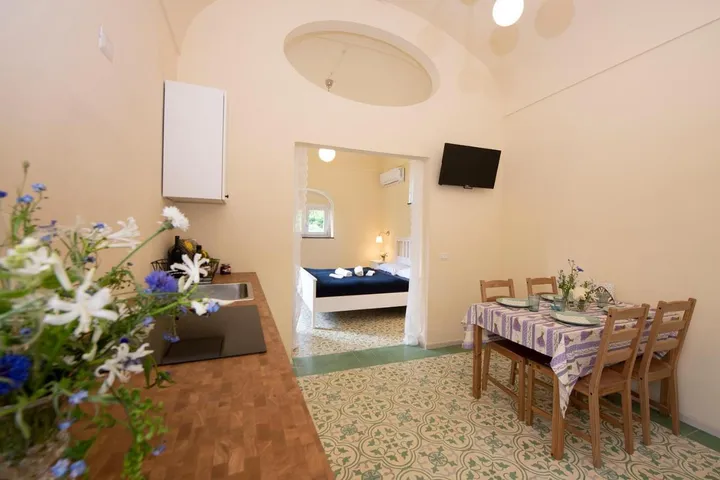 Appartamento vacanze per 2 persone, con giardino e panorama nonché terrazza, con animali domestici - 1