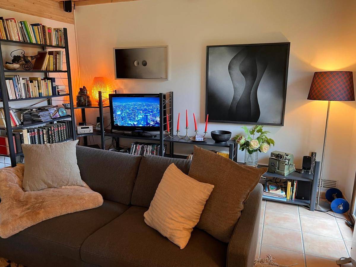 Two-Bedroom Villa in Neuchâtel, Lake Neuchâtel