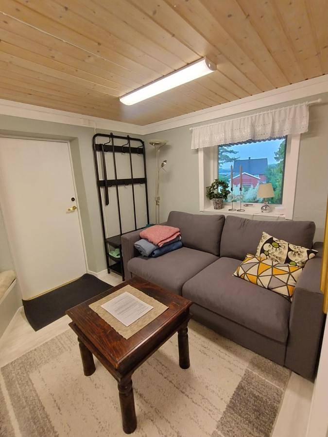 Ganze Wohnung, Koselig liten leilighet med hyggelig uteplass in Kragerø