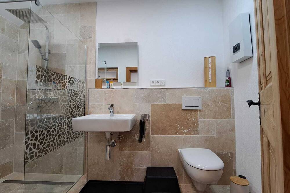 Ganze Wohnung, Gemütliche Ferienwohnung mit Garten und Grillmöglichkeit in Nidda, Wetterau