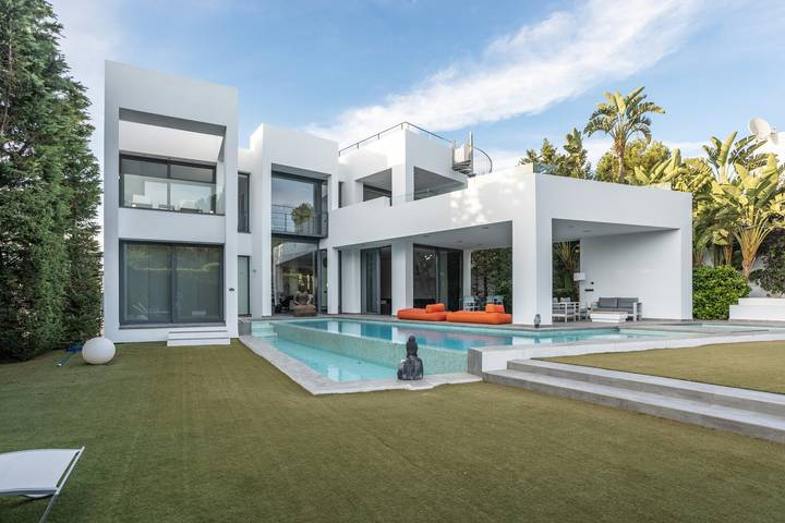 Ferienhaus für 8 Personen, mit Garten in Cala Llenya