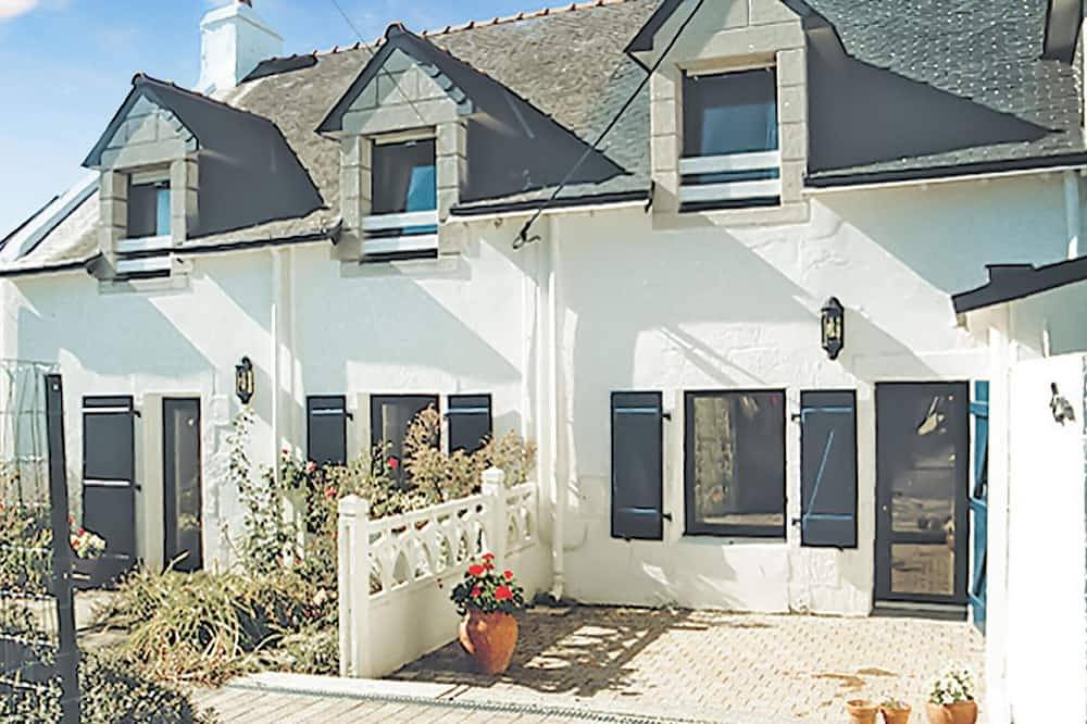 Bonita casa en Cadouarn con cocina in Séné, Côte des Mégalithes