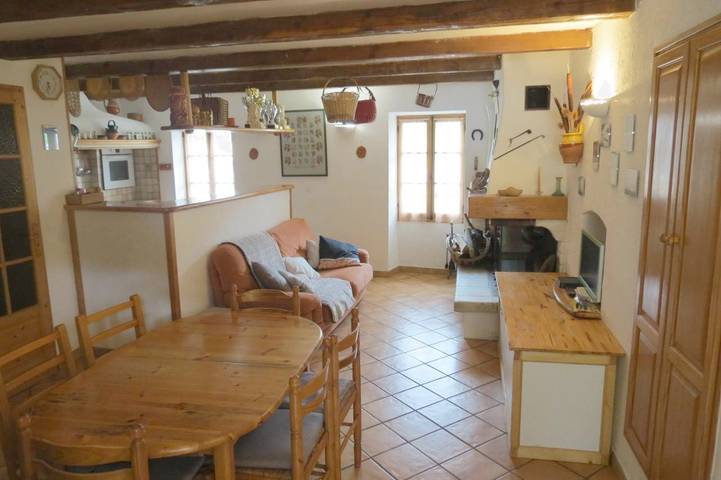 Location de vacances pour 6 personnes, avec terrasse et vue à Briançonnet - 3