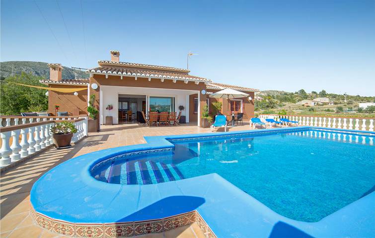 Apartamento Español: Aire Acondicionado, Piscina y Parking in Teulada, Costa Blanca