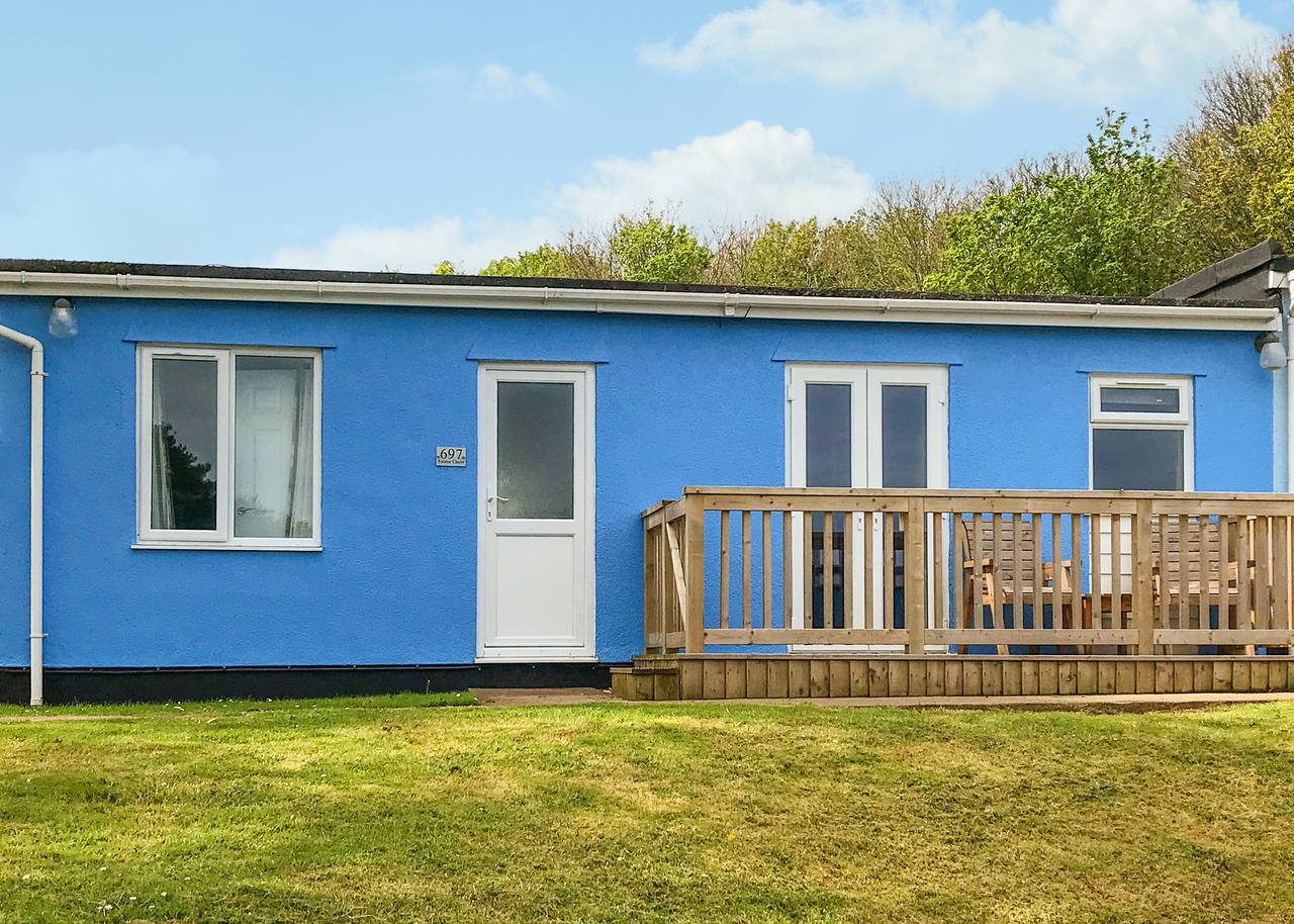 Platinum 3 Bedroom Chalet Sleeps 5 in Brixham, Torbay