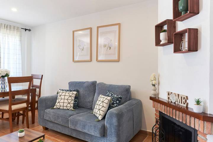 Entire apartment, Apartment 'Estrella Del Guadalquivir' with Shared Pool, Wi-Fi and Air Conditioning in Arroyo Frío, La Iruela