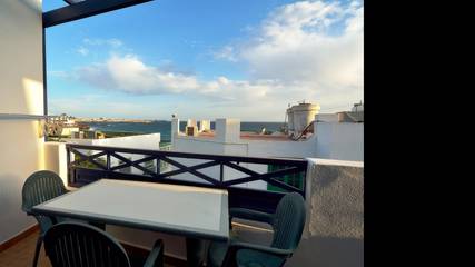 Holiday Apartment for 4 People in Playa Casco, Yaiza, Photo 3