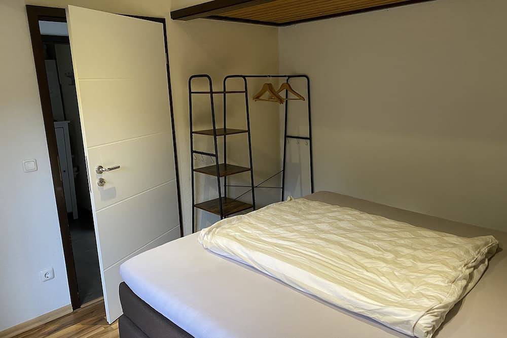 Ferienhaus mit Sauna am Hennesee in Meschede, Hochsauerlandkreis