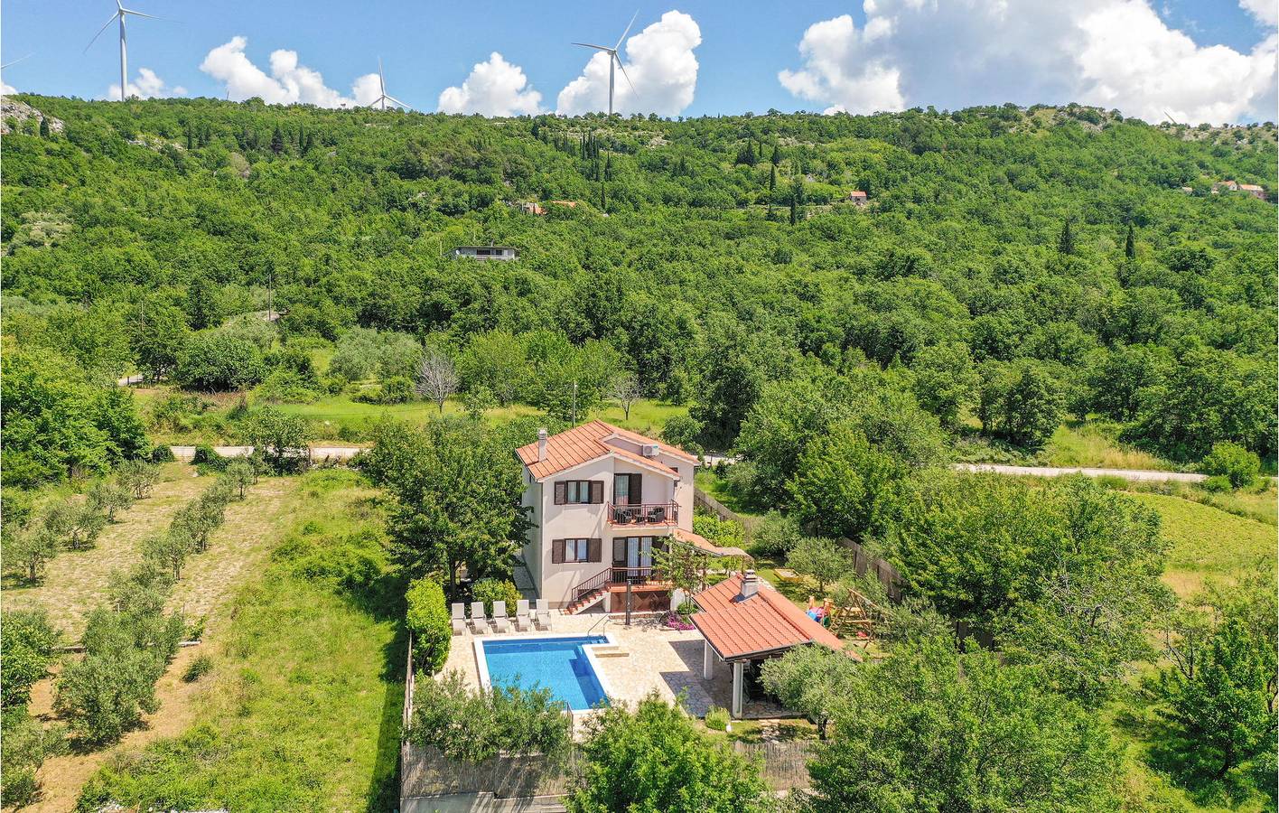Casa vacanza per 10 persone con terrazza in Zagora dalmata