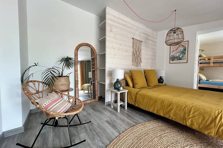 Location de vacances pour 6 personnes, avec terrasse et jardin à Galgon - 2