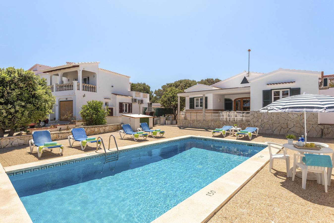 Villa Mar Azul in Arenal d'en Castell, Es Mercadal