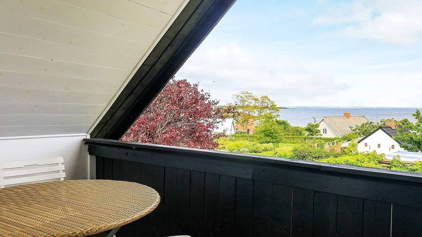 Ferienhaus für 6 Personen, mit Balkon und Ausblick in Fur