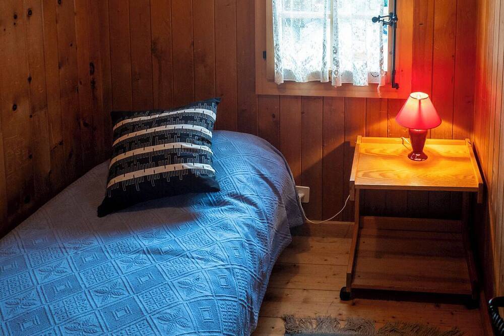 Geräumige Maisonette-Wohnung im Chalet – 8 Schlafplätzecharmante Wohnung von 96 m² auf 2 Etagen, in in Saint Luc, Anniviers