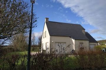 Location de vacances pour 6 personnes, avec terrasse et jardin, animaux acceptés à Saint-Georges-de-la-Rivière