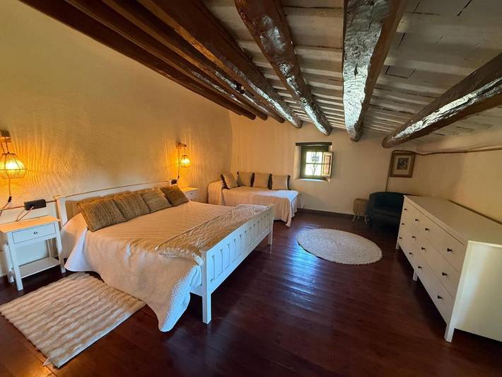 Casa de vacaciones para 11 personas, con piscina además de vistas y jardín, Se admiten mascotas en Parque natural del Montseny - 2