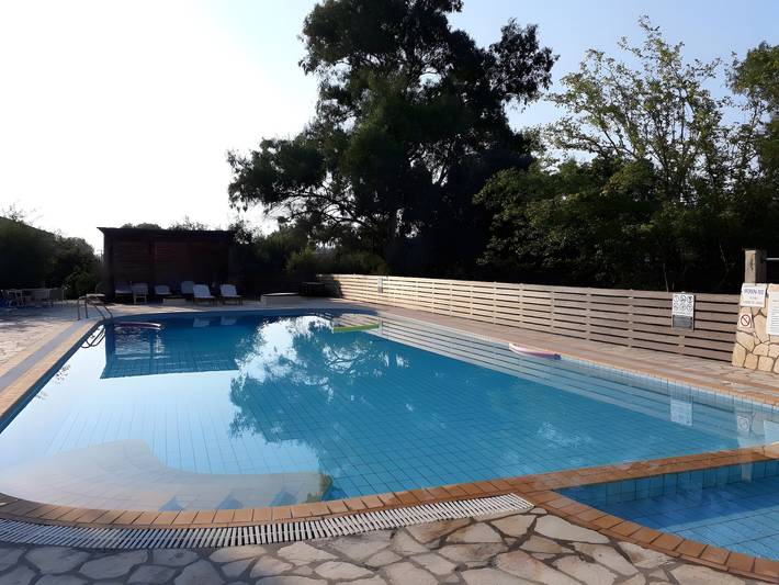 Maison d’hôte pour 4 personnes, avec Jardin et Bassin pour enfant à Corfou