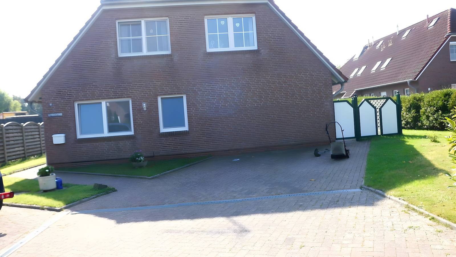 Ganze Wohnung, Apartment „Fewo Kroetje“ mit privater Terrasse und Wlan in Greetsiel, Krummhörn