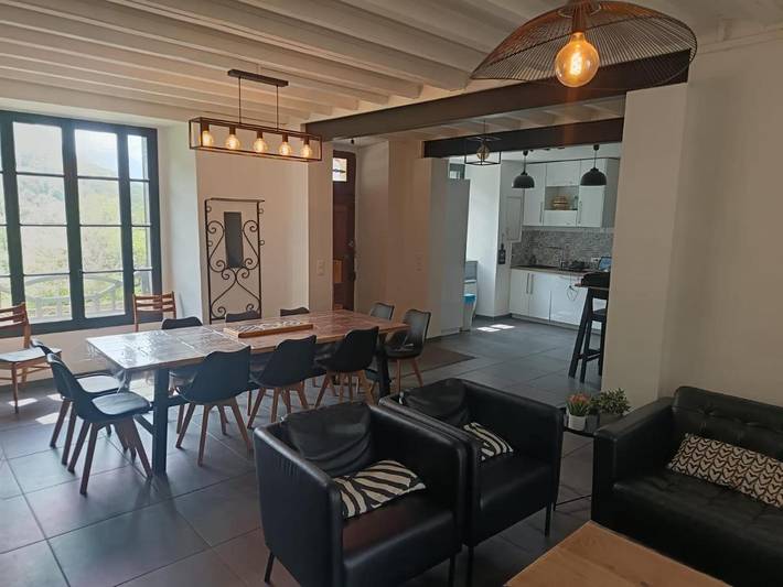 Location de vacances pour 12 personnes, avec vue et jardin à Miglos - 3