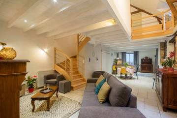 Gîte pour 12 personnes, avec jardin et terrasse, animaux acceptés à Pluméliau