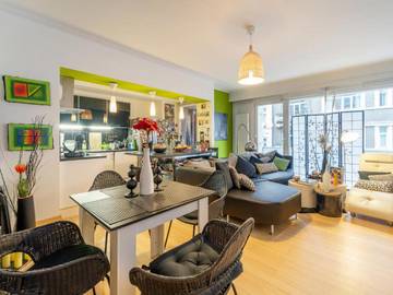 Gîte pour 4 personnes, avec jacuzzi et balcon à Ixelles-Elsene