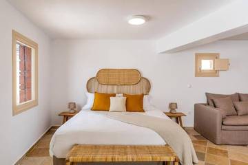 Apartment for 4 People in Firostefani, Thera, Photo 3