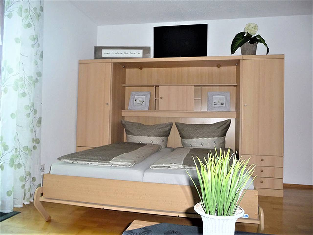 Ganze Wohnung, Ferienwohnung Bergsicht, 55 qm, 1 Schlafraum, max. 4 Personen in Lindau, Bayerisch Schwaben