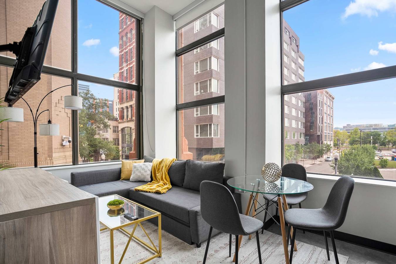 Apartamento entero, Cozysuites Modern 1Br in Downtown Pitts  5 in Pittsburgh, Condado de Allegheny