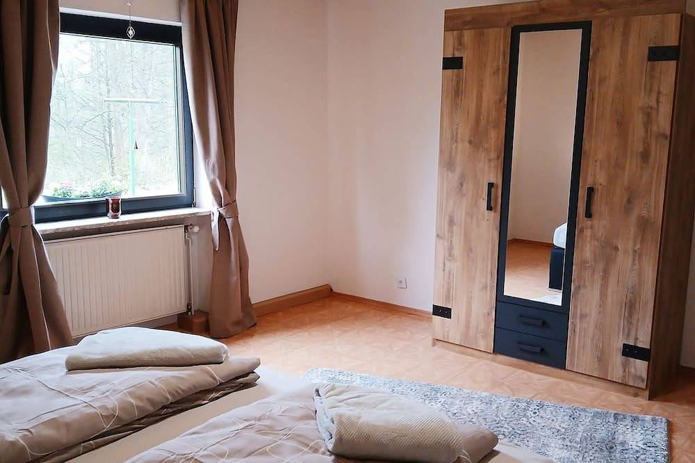 Ganze Wohnung, Ferienwohnung Zum Symposion in Namborn, Saar-Nahe-Bergland