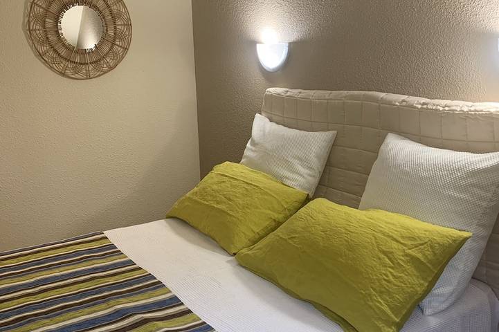Appartement entier, Superbe Duplex de Regine sur les bords de la Dordogne avec Wifi in Argentat-sur-Dordogne, Région de Tulle