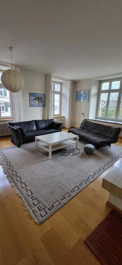 Ganze Wohnung, Apartment with Mountain View in Glarus, Kanton Glarus