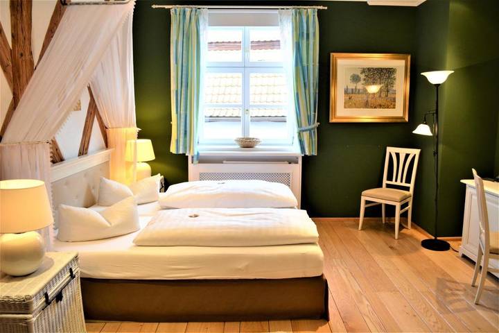 Hôtel pour 4 personnes, avec vue et balcon à Kronach - 4