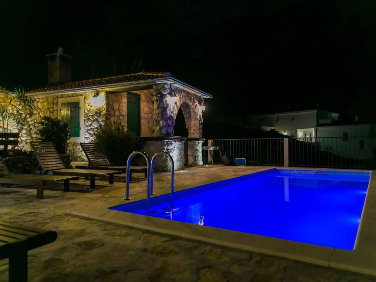 Villa Luma in Baska Voda, Makarska Riviera