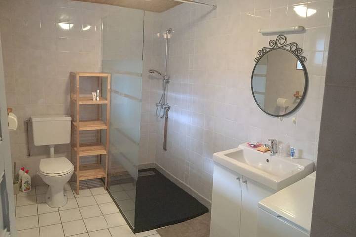 Location de vacances pour 5 personnes, avec jardin et terrasse à Saint-Julien-Puy-Lavèze - 4