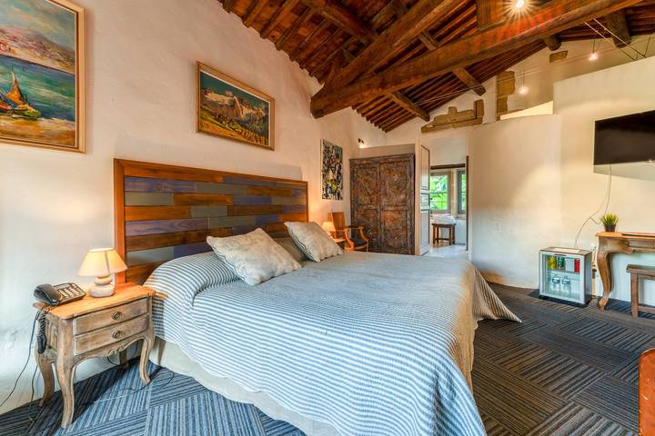 Chambre pour 3 personnes, avec jardin dans le Gard - 3