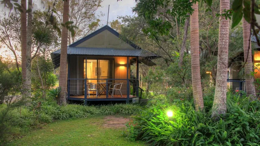 Lodge für 4 Personen, mit Pool und Garten sowie Ausblick und Kinderpool - 1