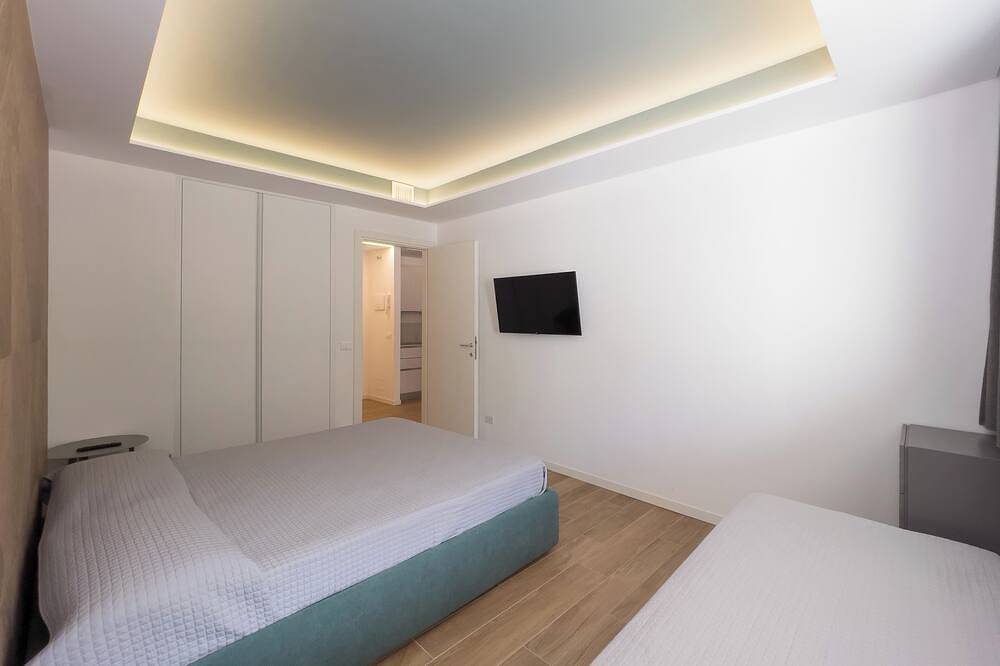 Hel leilighet, Modern seaside flat with spacious balcony in Lignano Sabbiadoro, Provinsen Udine