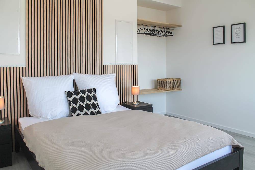 Appartement entier, Close to the city center, with balcony, parking space and charging station in Deutsches Eck, Coblence