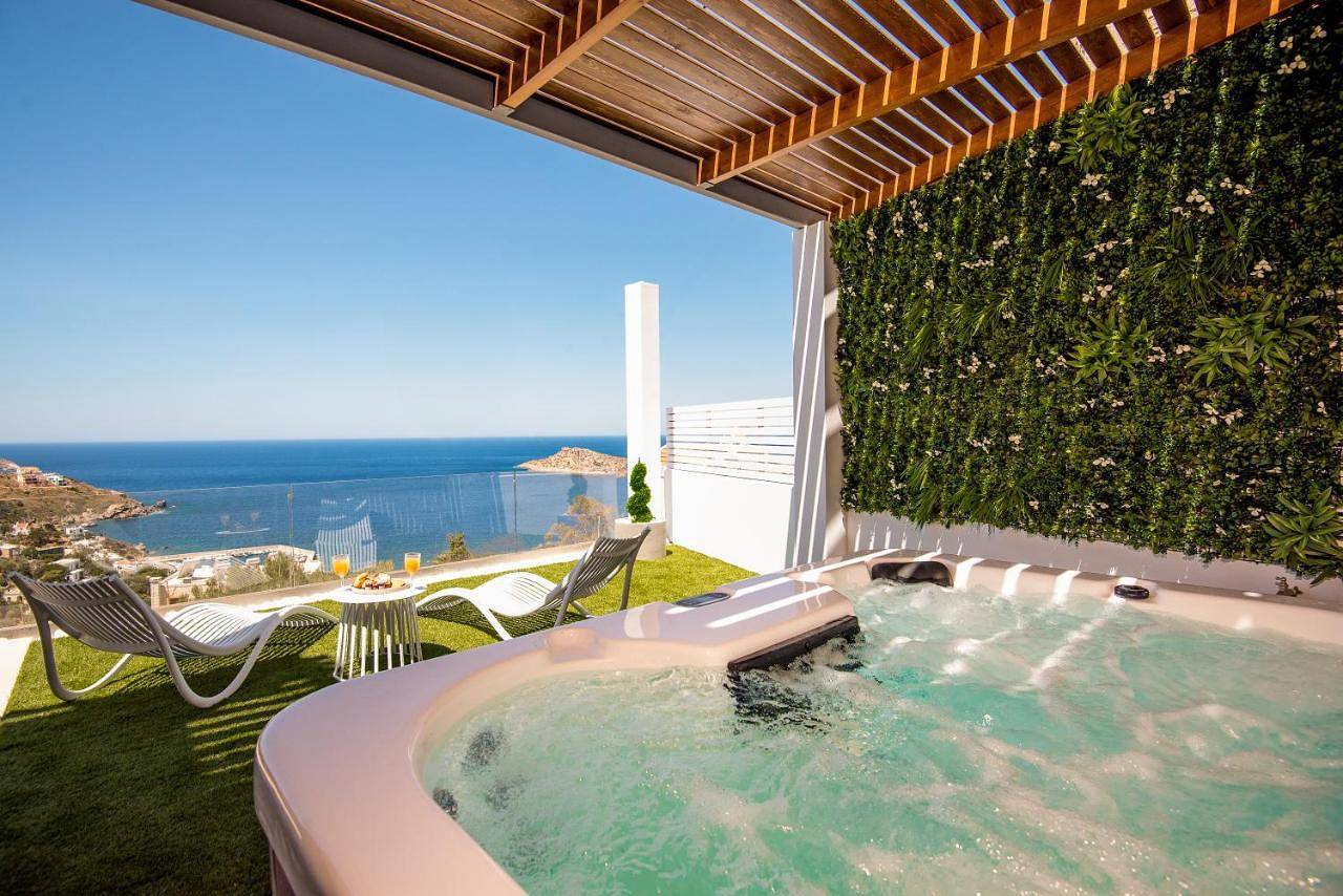 Mia Anasa - Luxury Suites in Mirties, Kalymnos